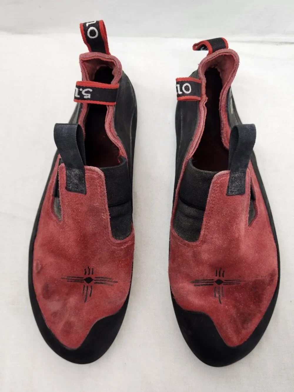 Five Ten 5.10 Anasazi Moccasym Stealth  Climbing Shoe Mens 10 Red/Black Adidas